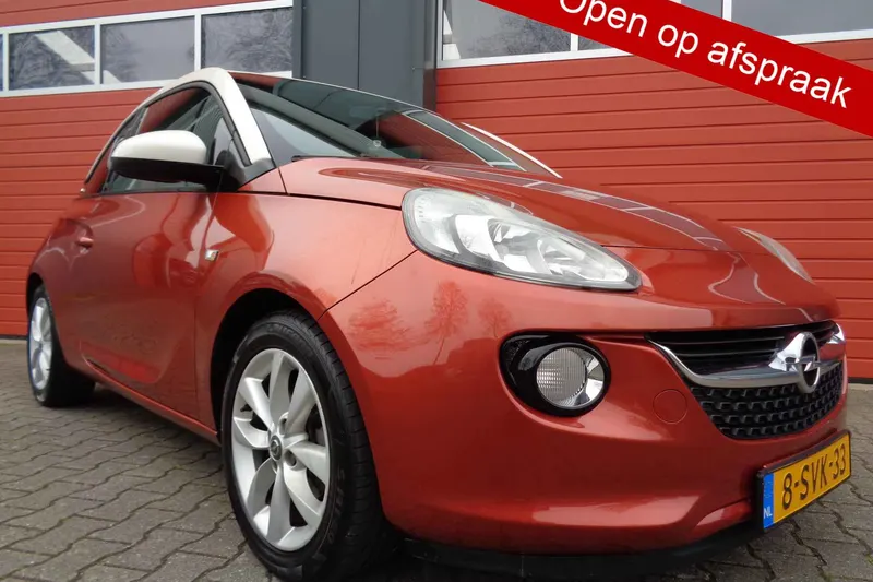 Opel Adam (2013)