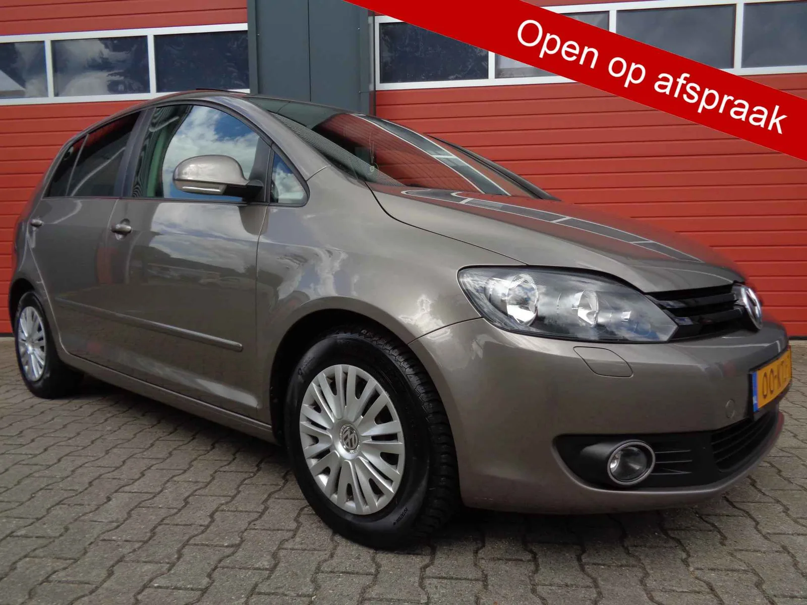 Volkswagen Golf Plus (2010) — foto 1