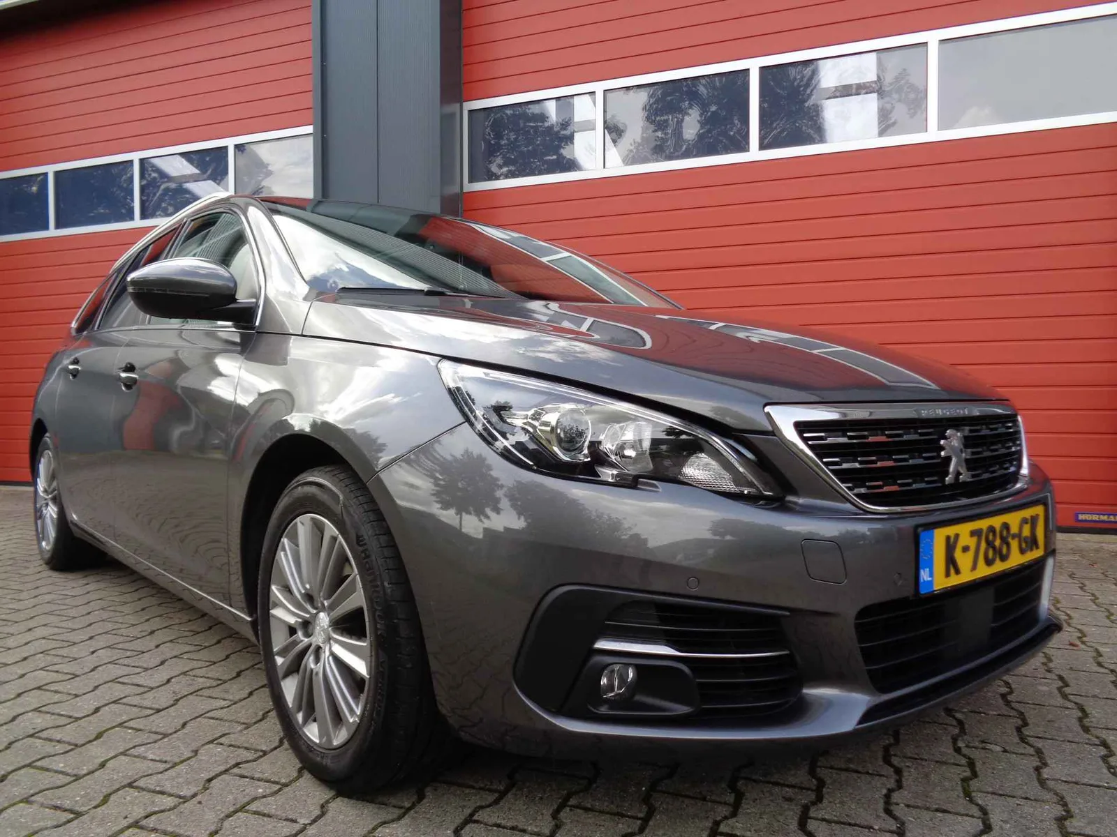 Peugeot 308 (2021) — foto 1