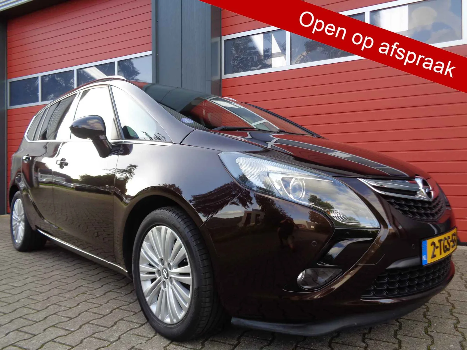 Opel Zafira (2014) — foto 1