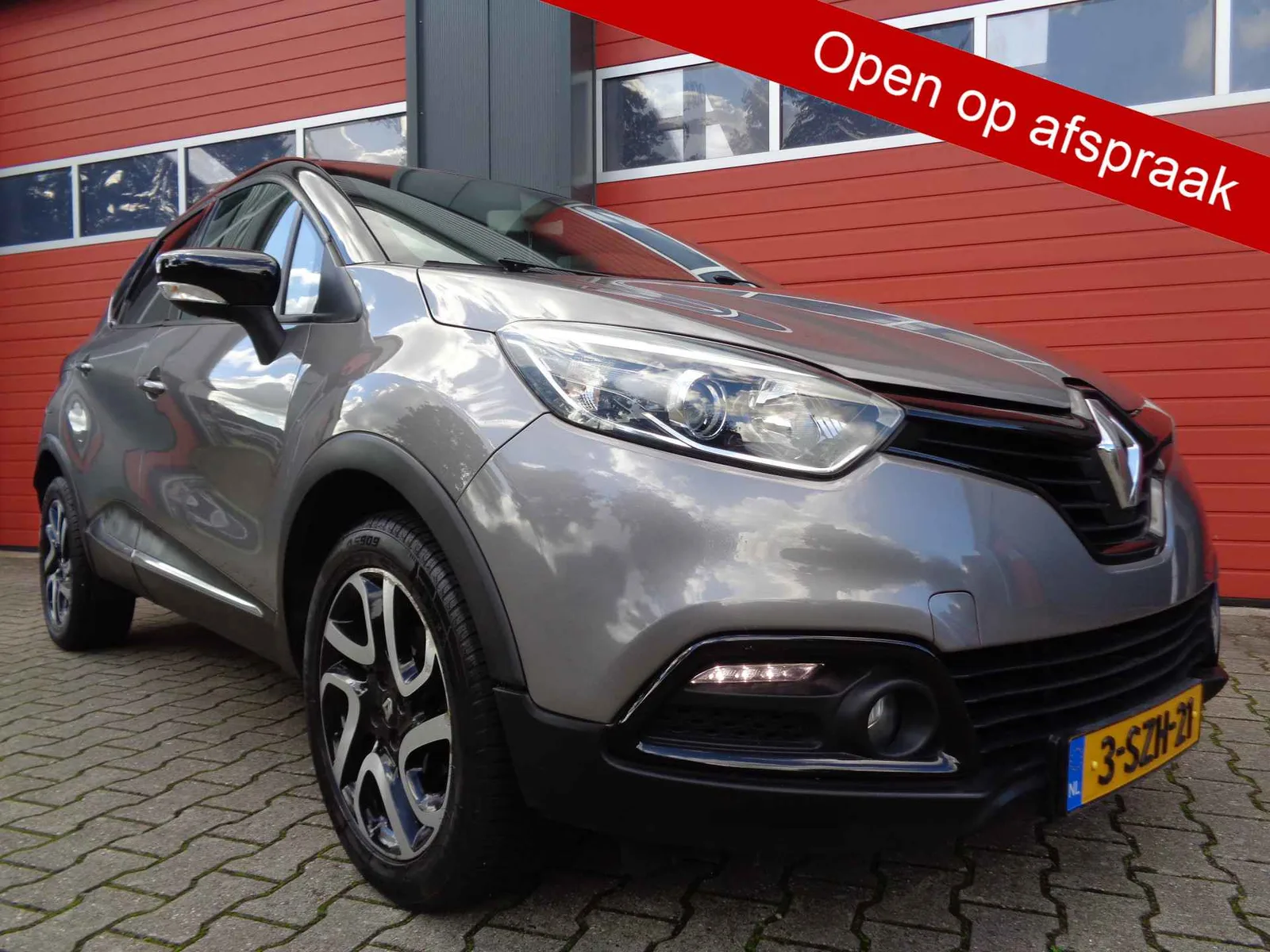 Renault Captur (2014) — foto 1
