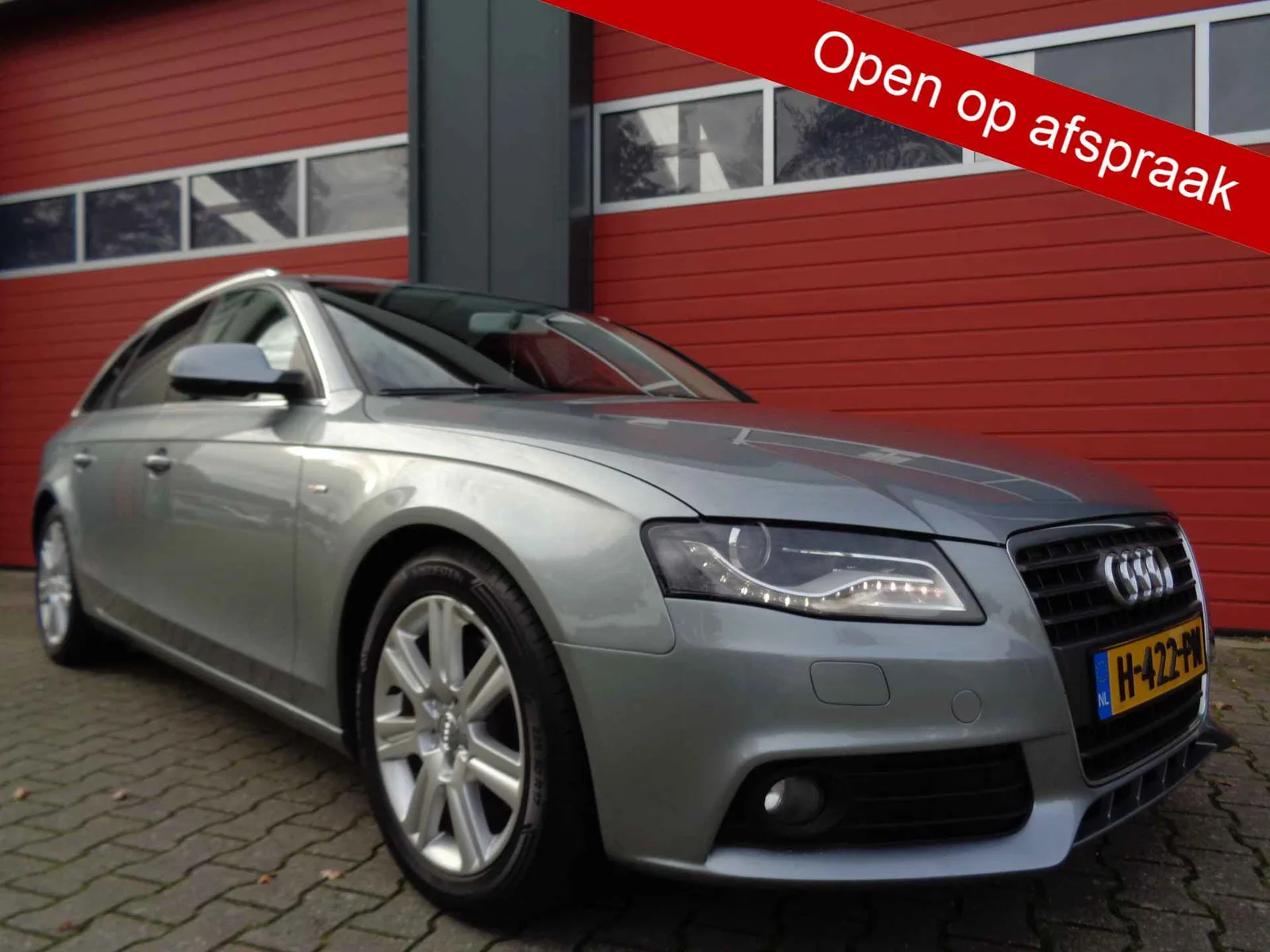 Audi A4 (2011) — foto 1