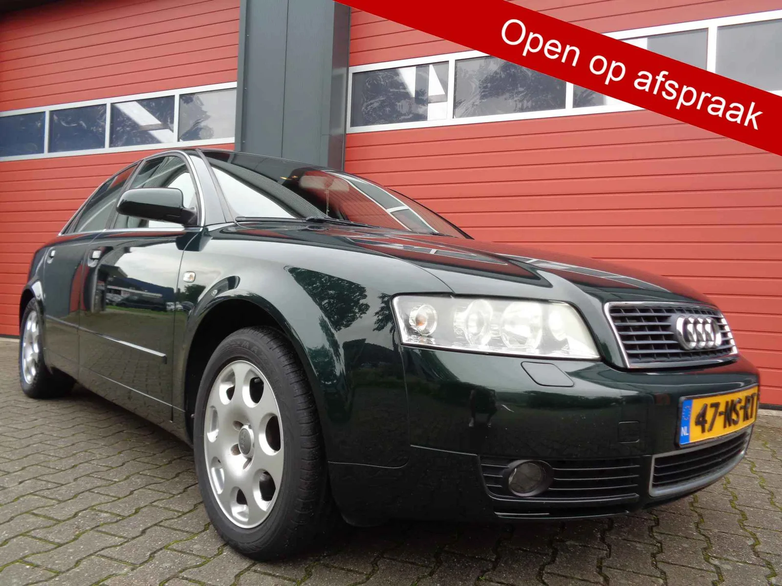 Audi A4 (2004) — foto 1