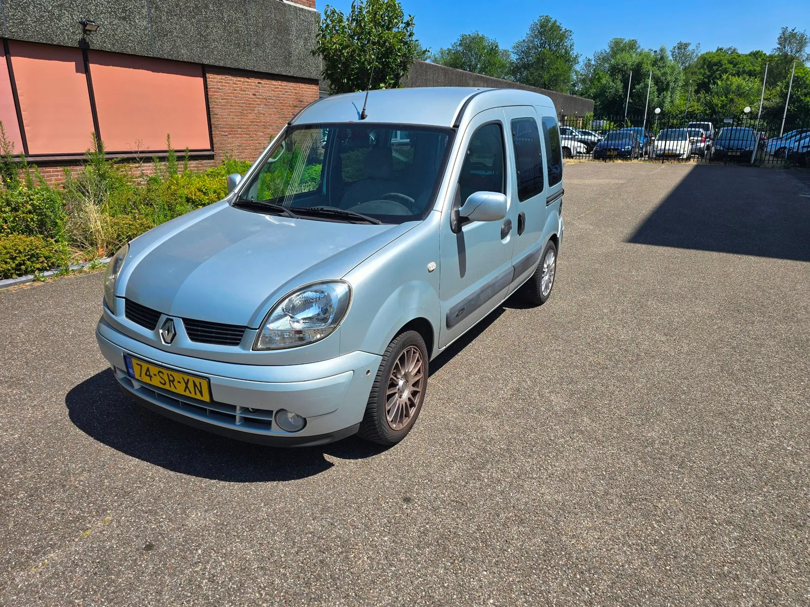 Renault Kangoo (2006) — foto 1