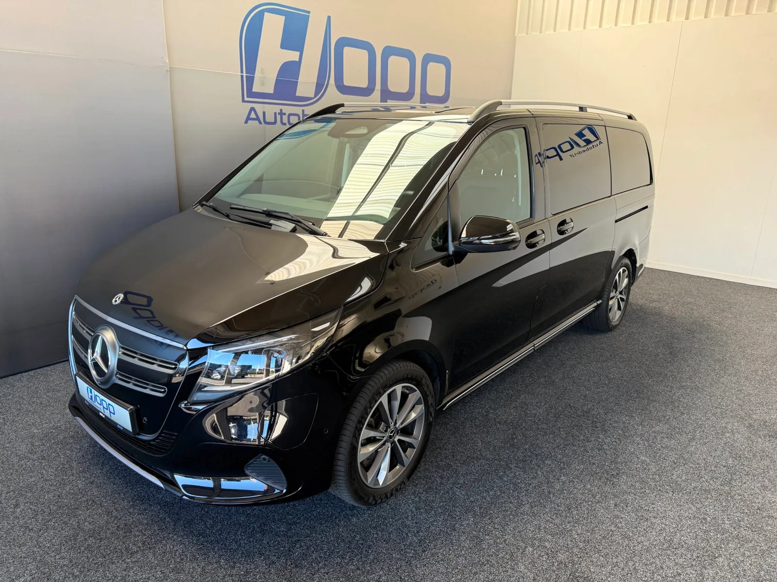 Mercedes-Benz EQV (2024) — foto 1