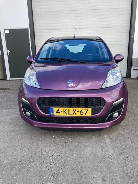 Peugeot 107 (2013) — foto 1