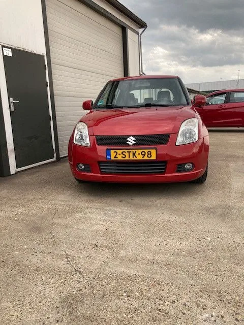 Suzuki Swift (2007) — foto 1