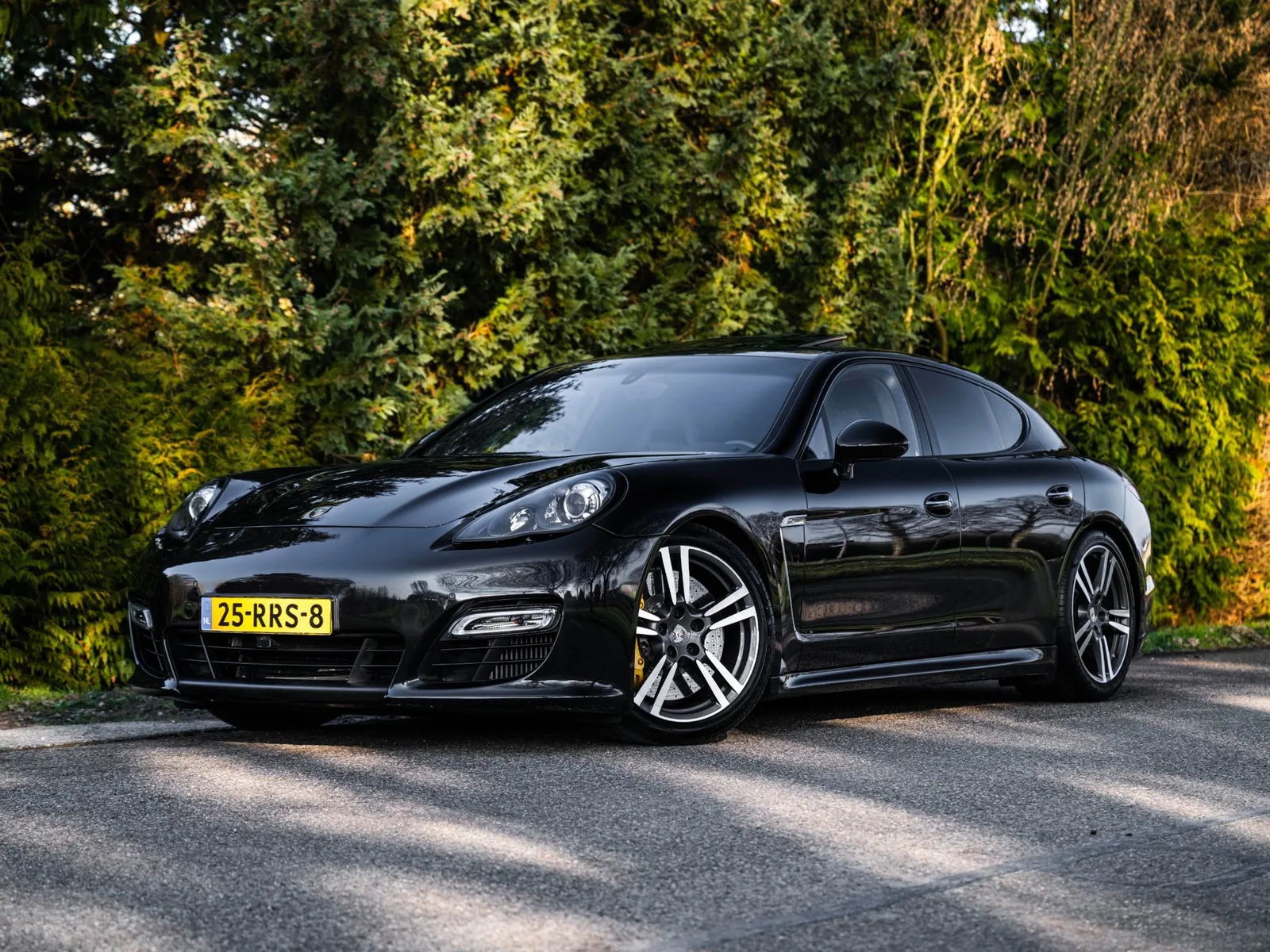 Porsche Panamera (2011) — foto 1