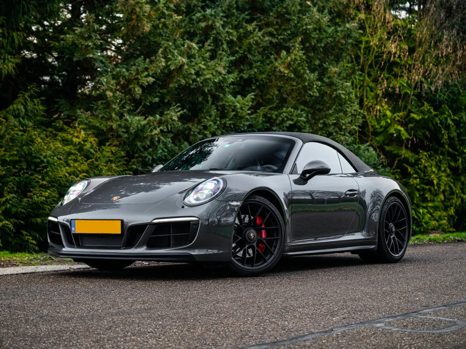 Porsche 911 (2018) — foto 1