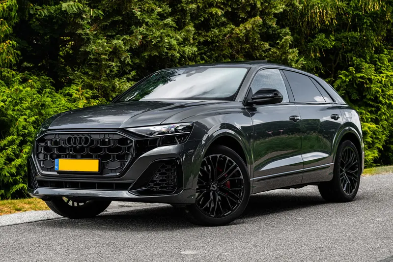 Audi Q8 (2024)