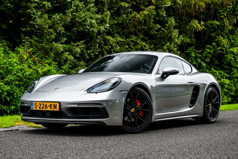 Porsche 718 Cayman (2018)