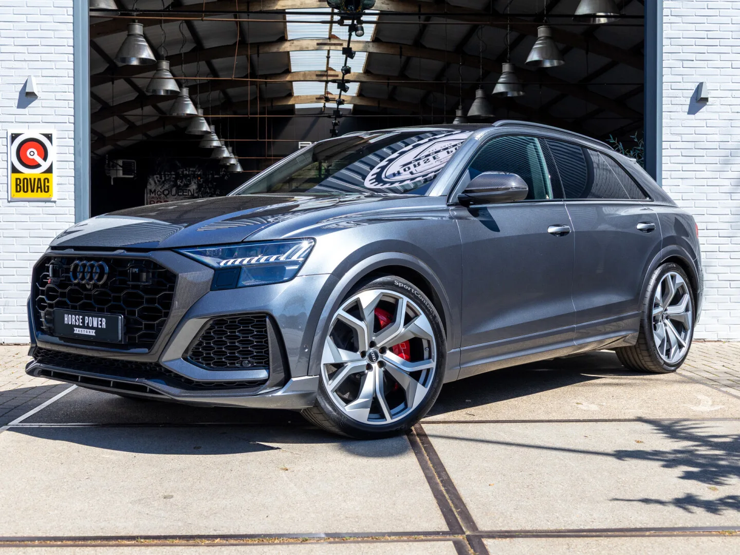 Audi RS Q8 (2020) — foto 1
