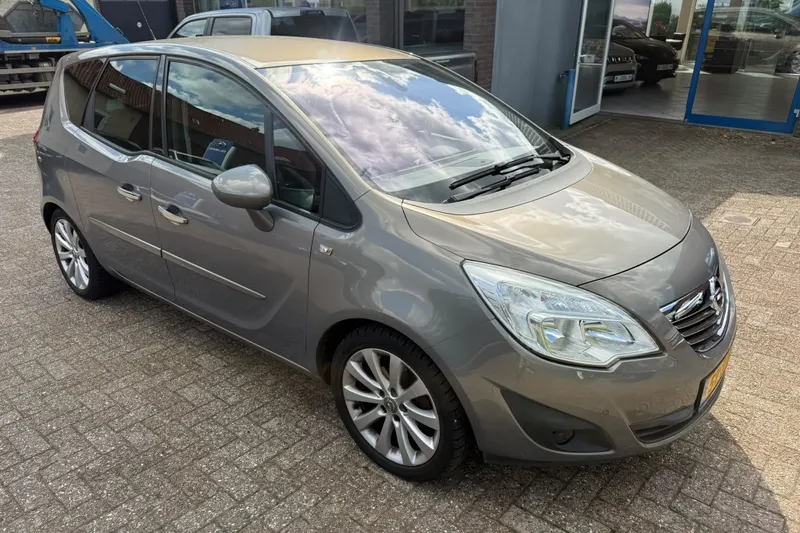Opel Meriva (2011)