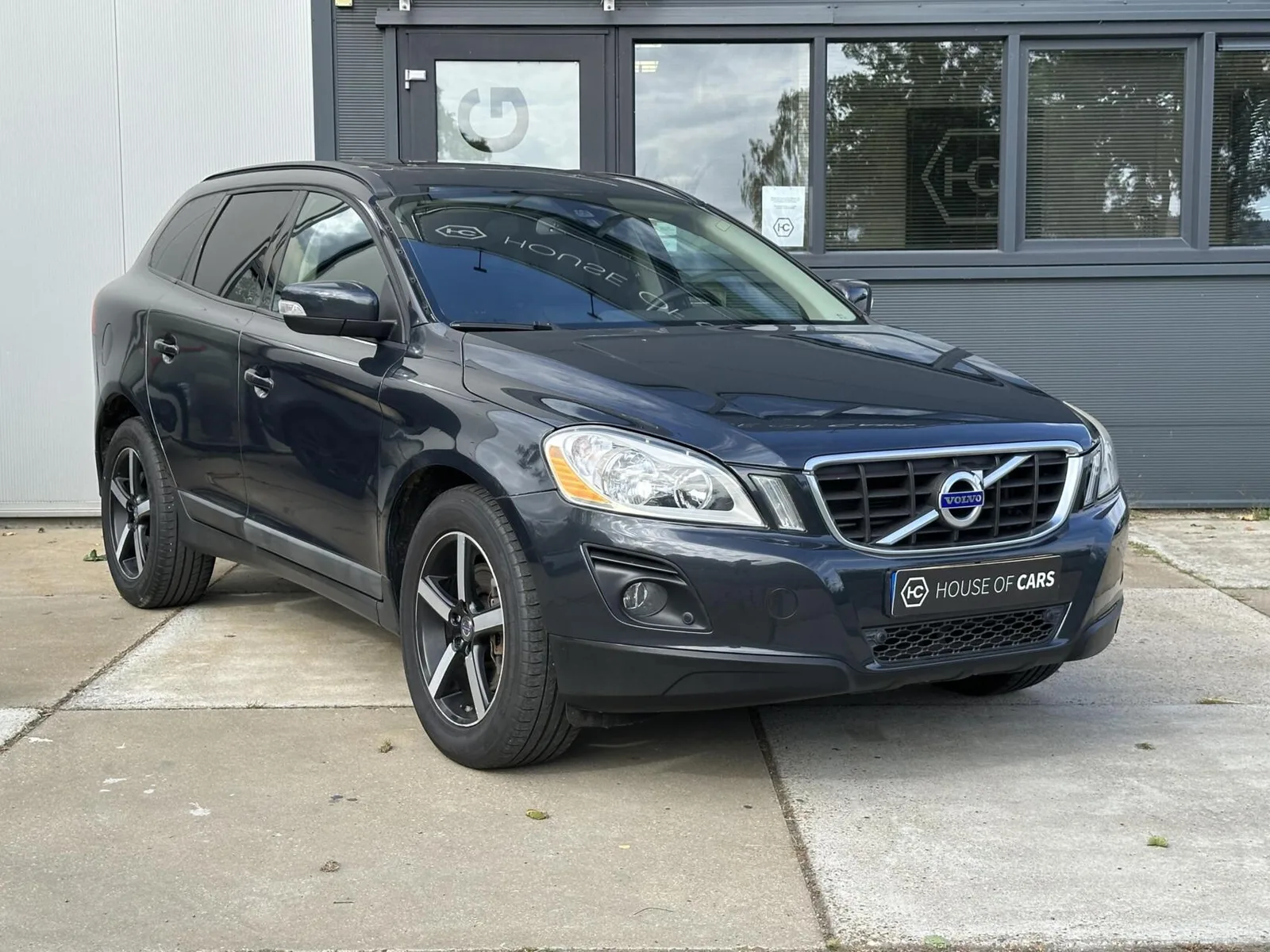 Volvo XC60 (2010) — foto 1
