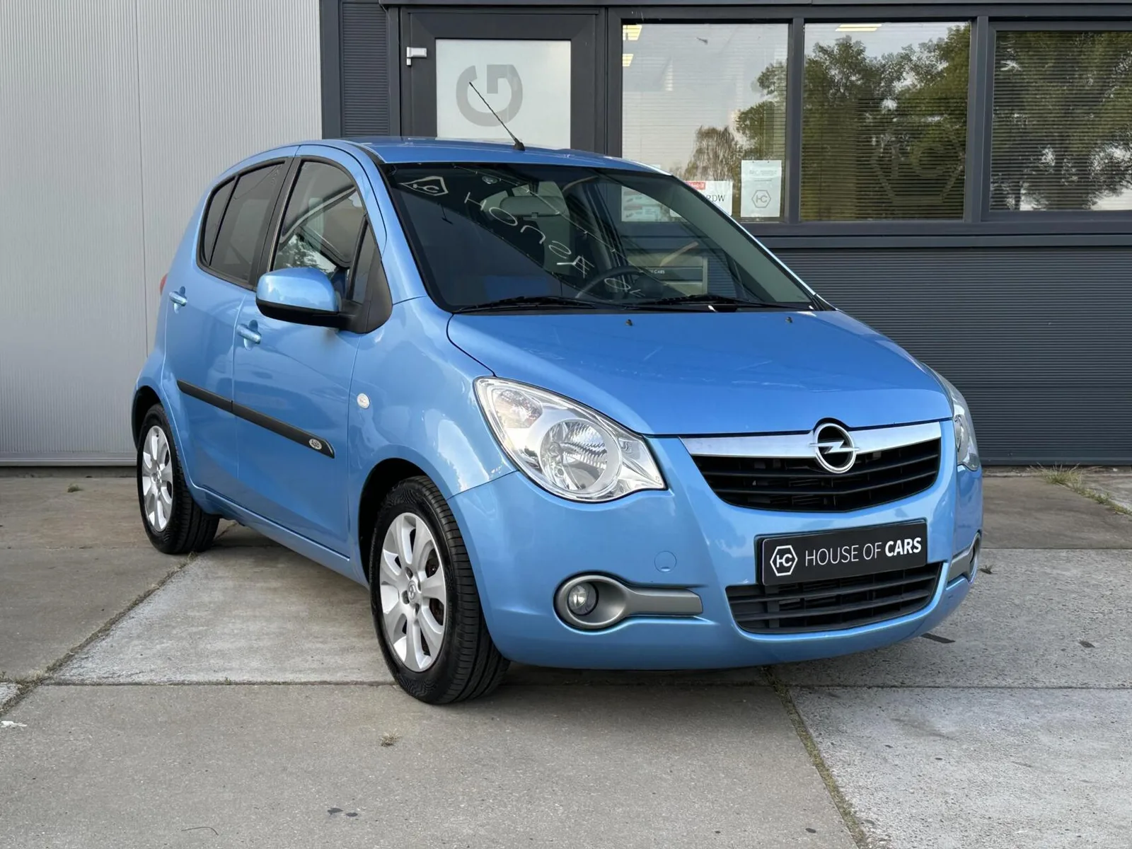 Opel Agila (2009) — foto 1