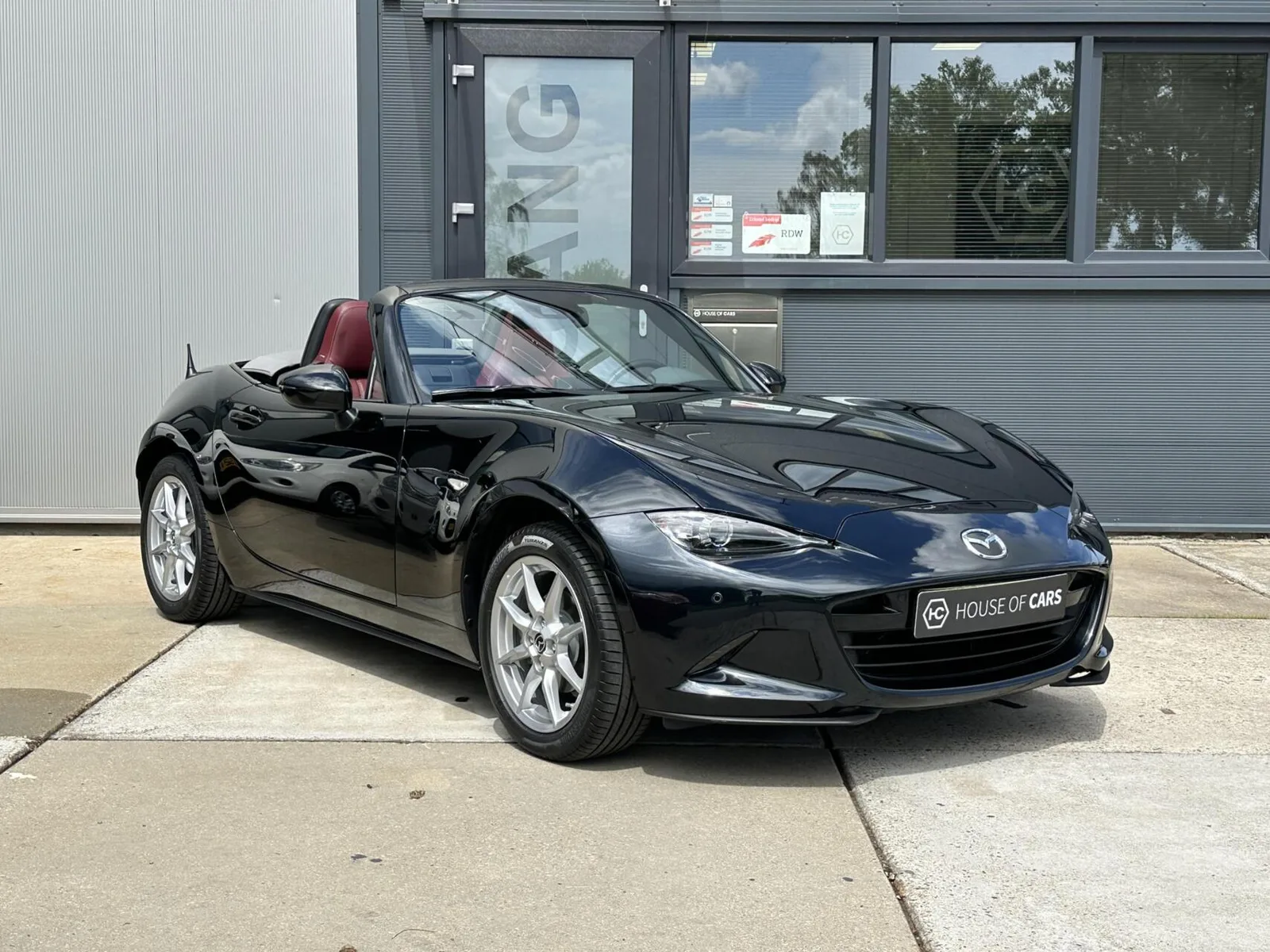 Mazda MX-5 (2020) — foto 1
