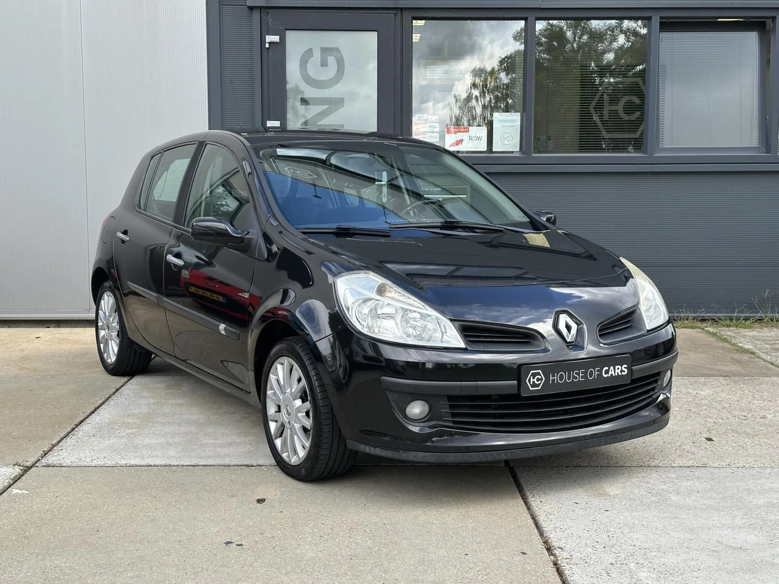 Renault Clio (2009) — foto 1