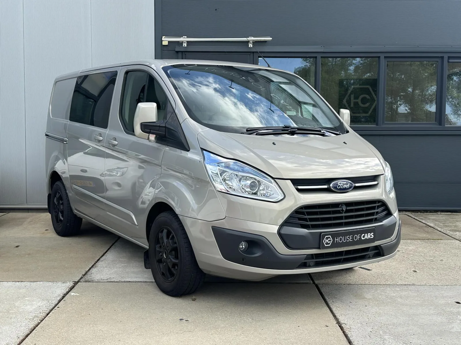 Ford Transit Custom (2016) — foto 1