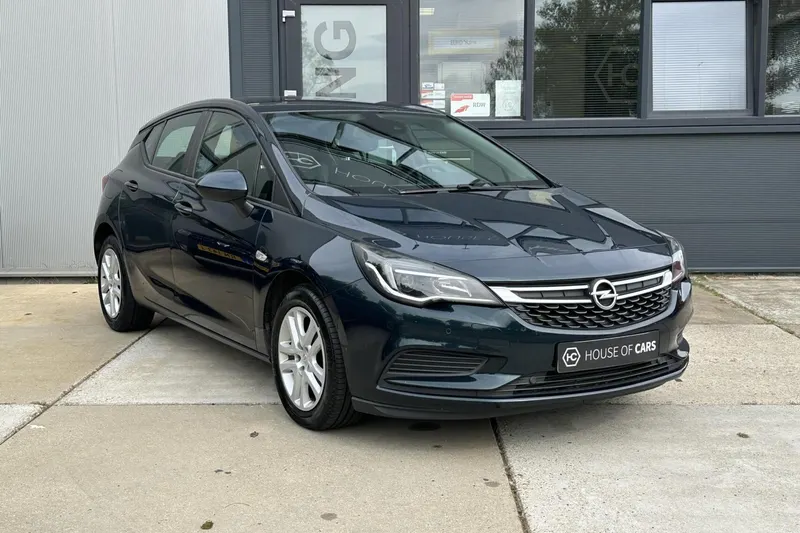 Opel Astra (2016)
