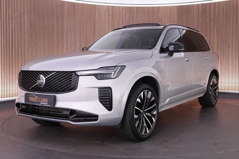 Volvo XC90 (2024)