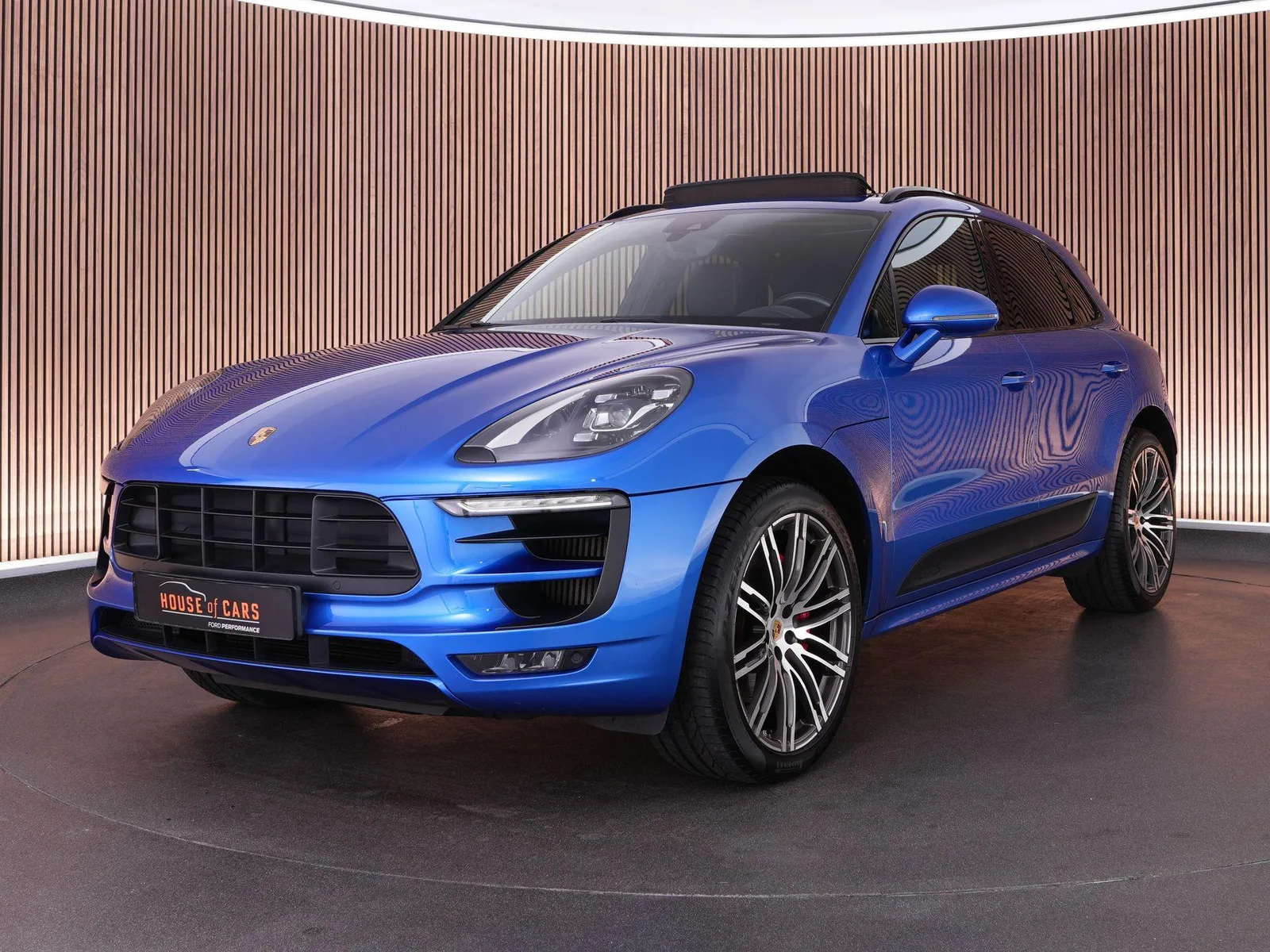 Porsche Macan (2017) — foto 1