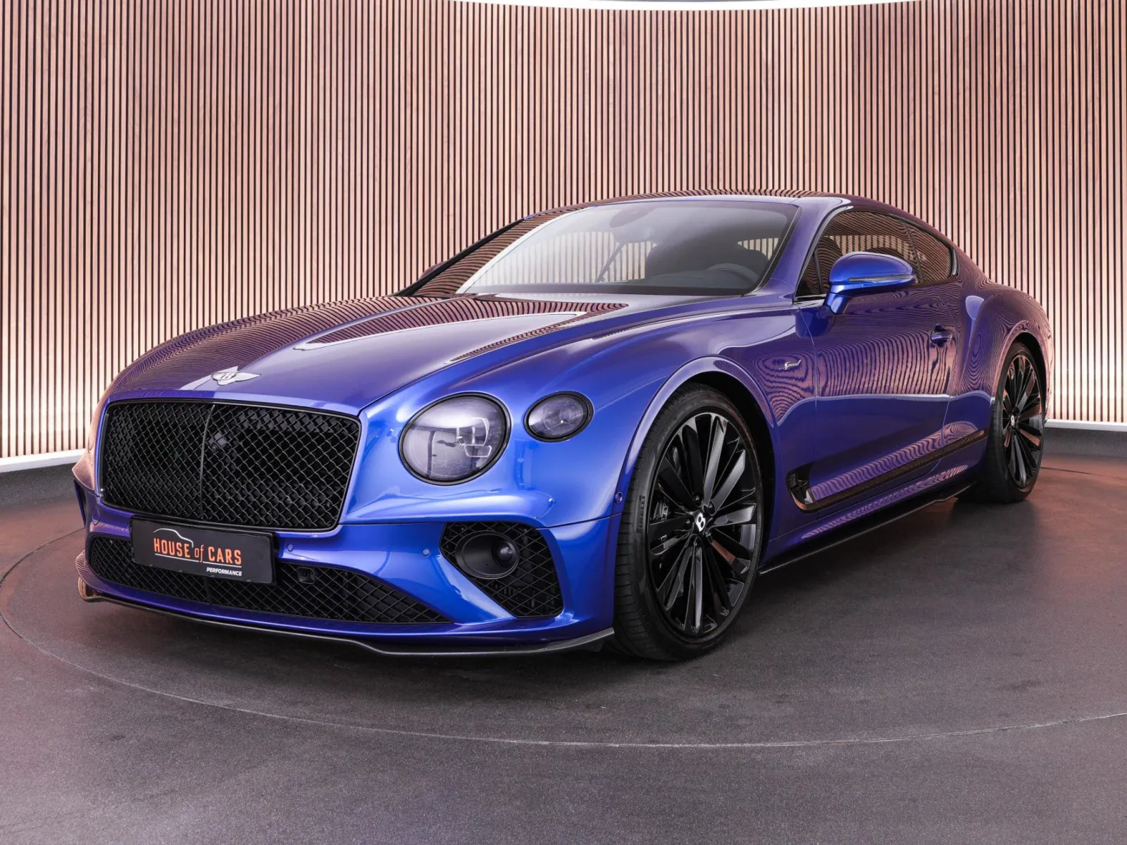 Bentley Continental GT (2022) — foto 1