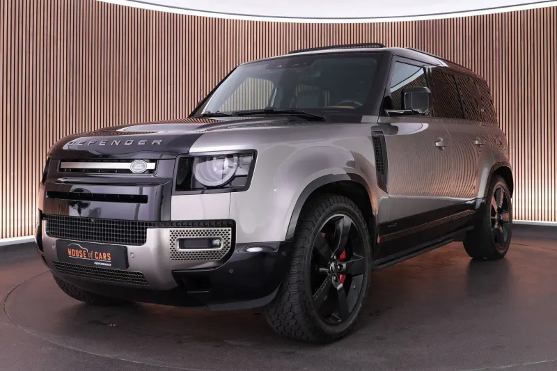 Land Rover Defender (2024)
