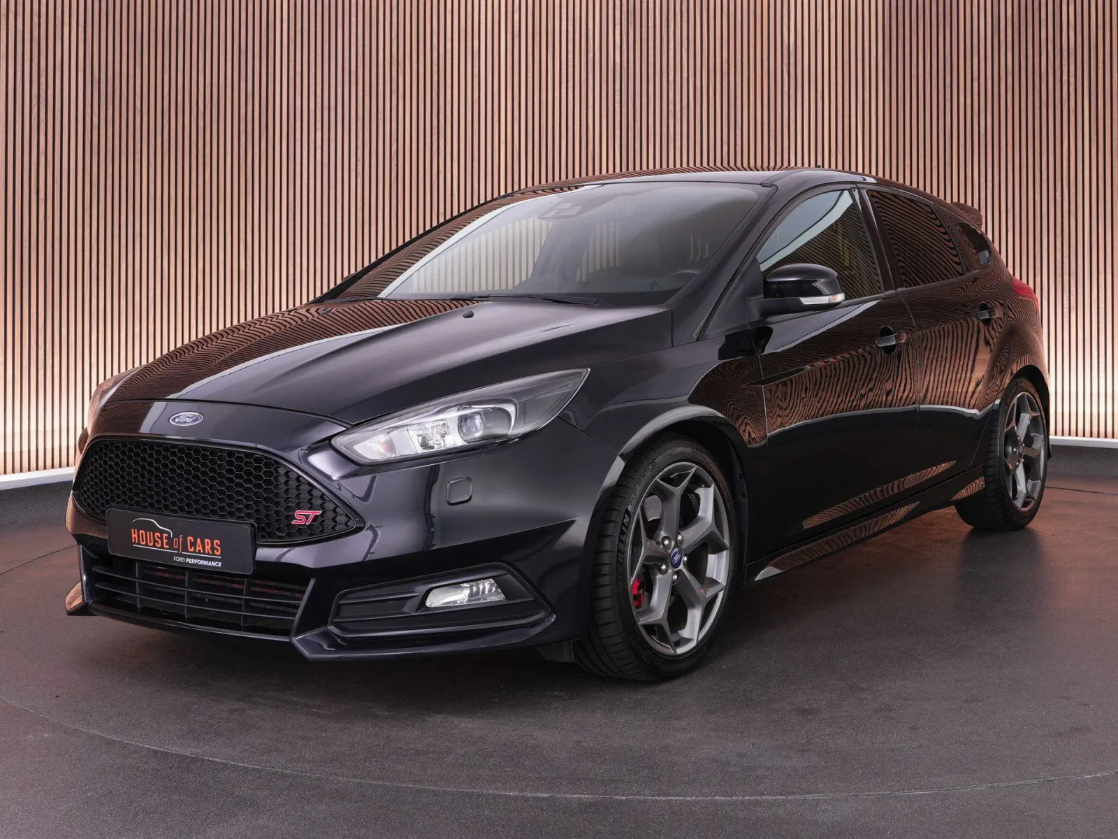 Ford Focus (2016) — foto 1