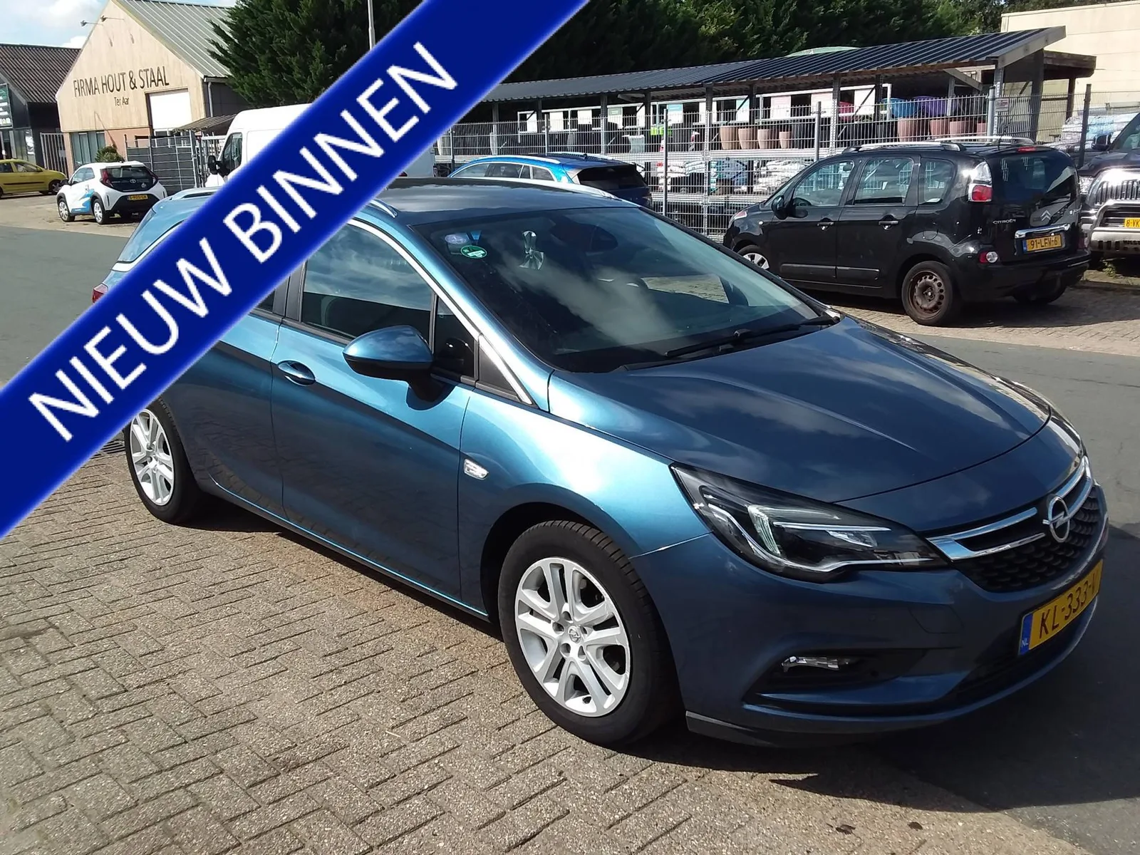 Opel Astra (2016) — foto 1
