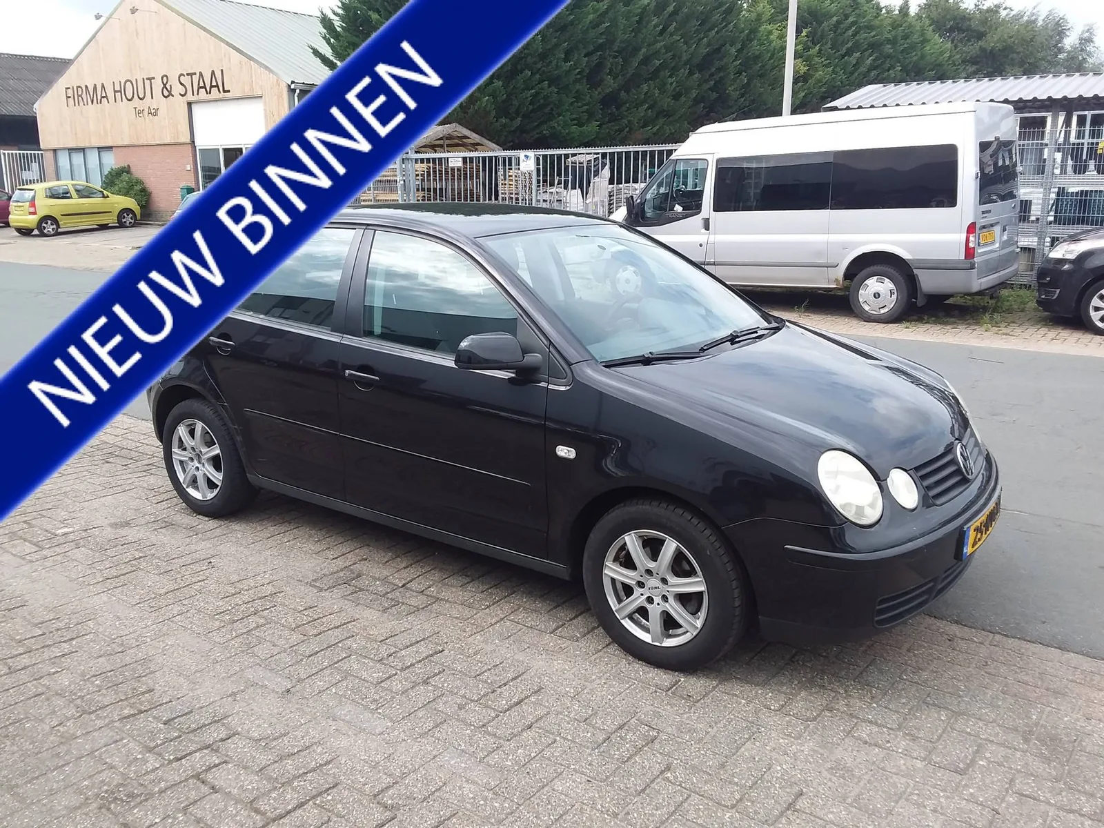 Volkswagen Polo (2004) — foto 1