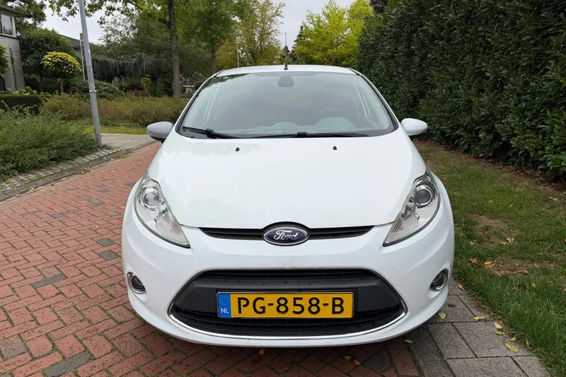 Ford Fiesta (2010)