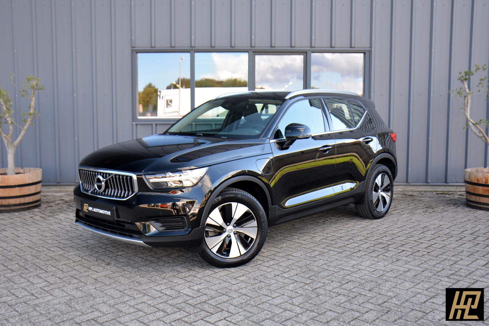 Volvo XC40 (2022) — foto 1