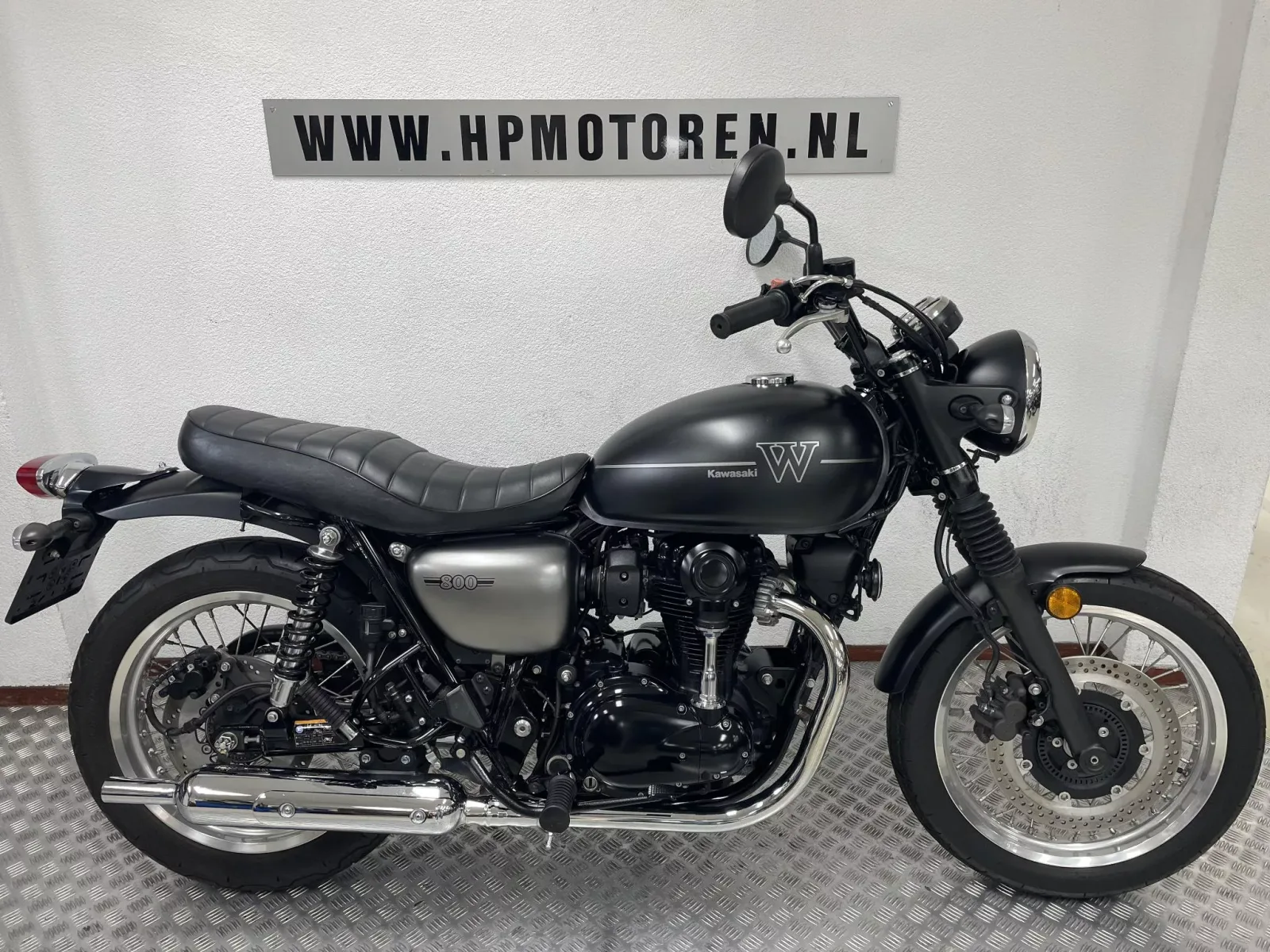 Kawasaki W 800 Street (2019) — foto 1
