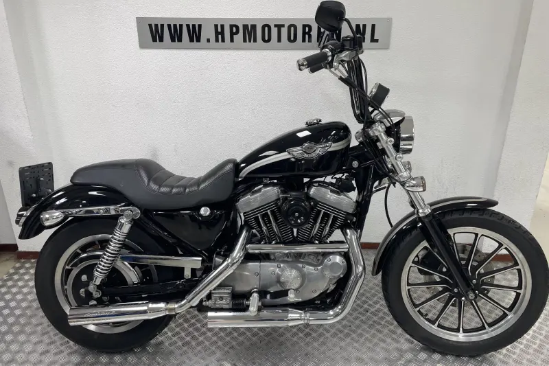 Harley-Davidson 1200 Sportster (2003)