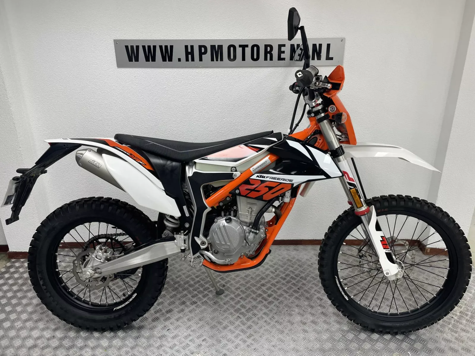 KTM Freeride 250 F (2021) — foto 1