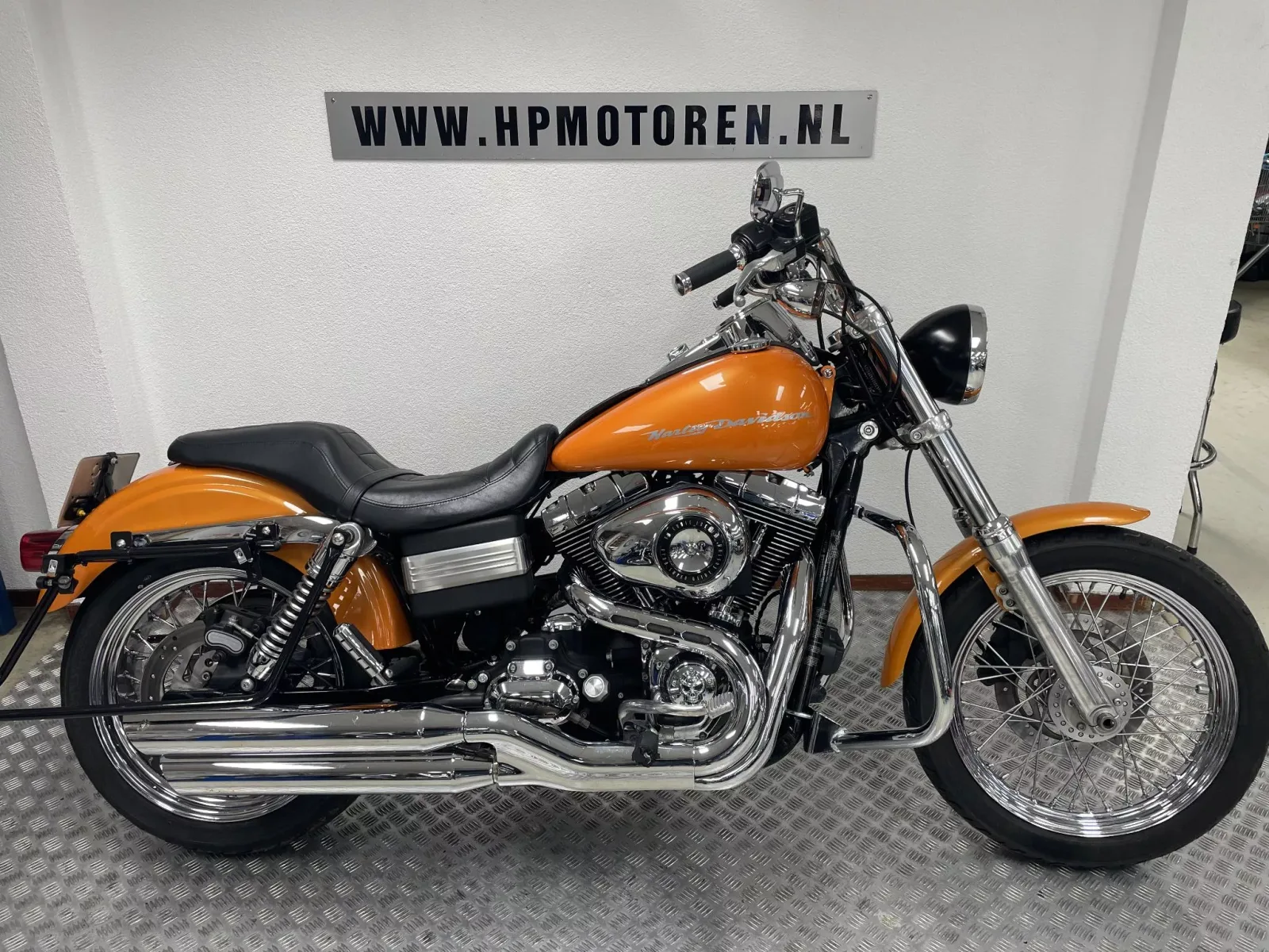 Harley-Davidson Dyna Super Glide (2011) — foto 1