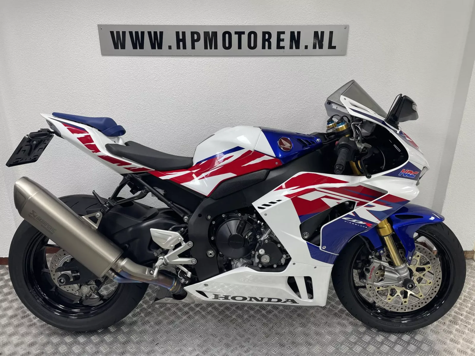 Honda CBR 1000RR SP (2024) — foto 1