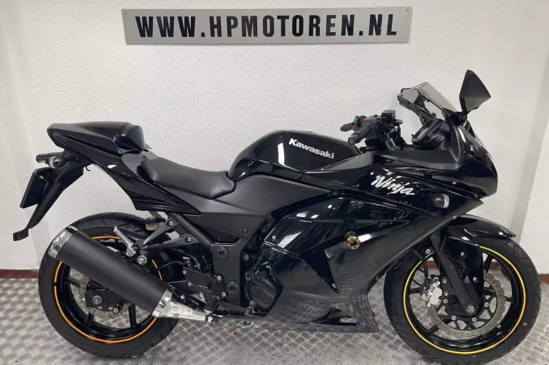 Kawasaki Ninja 250 (2010)