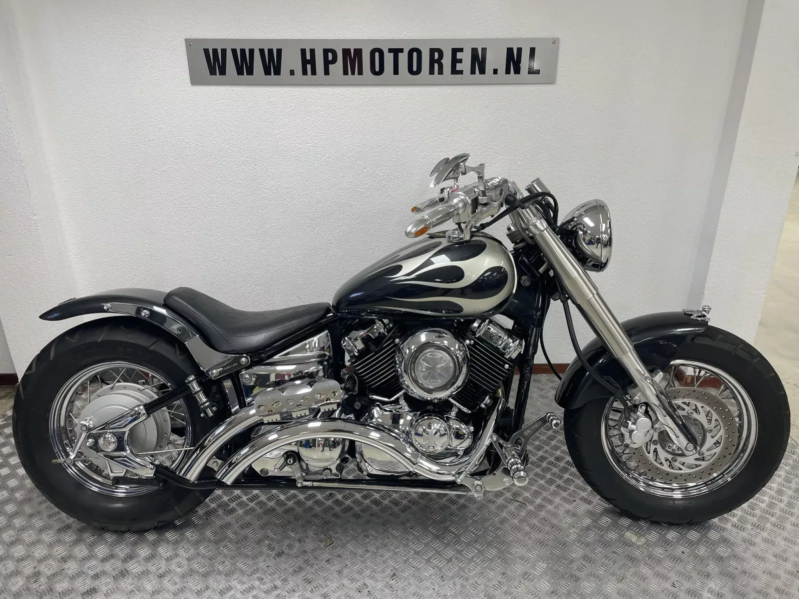 Yamaha XVS650 A (1999) — foto 1