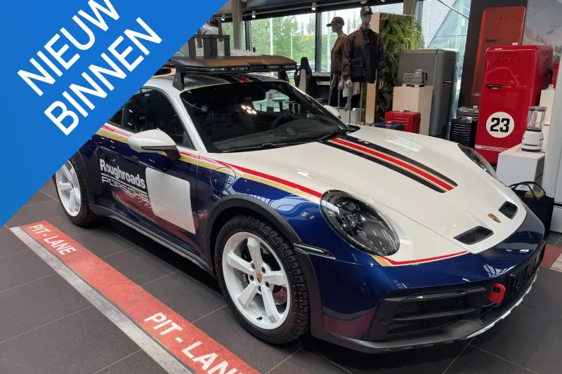 Porsche 911 (2023)