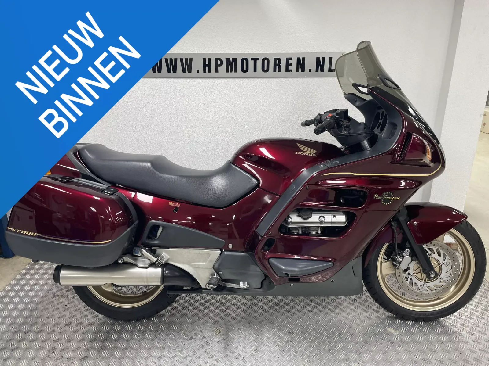 Honda ST 1100 PAN European (1999) — foto 1