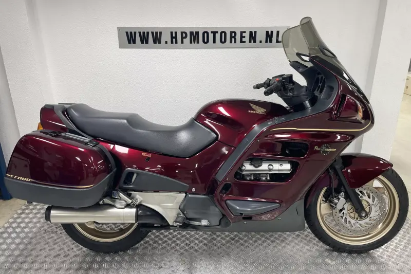 Honda ST 1100 PAN European (1999)