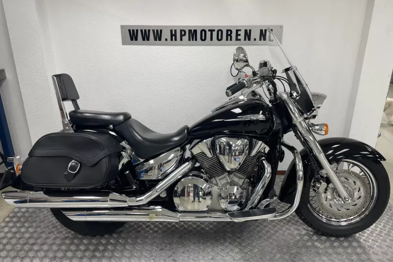 Honda VTX 1300 (2003)