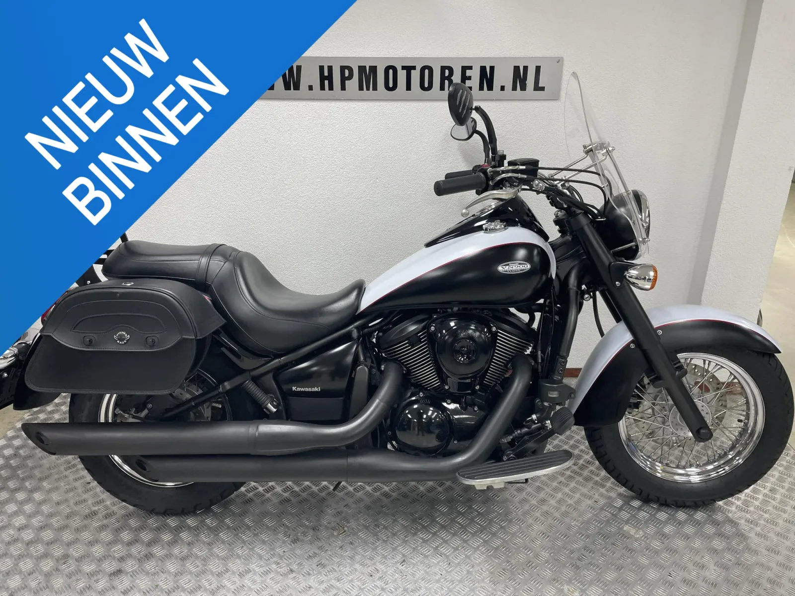 Kawasaki VN 900 (2013) — foto 1
