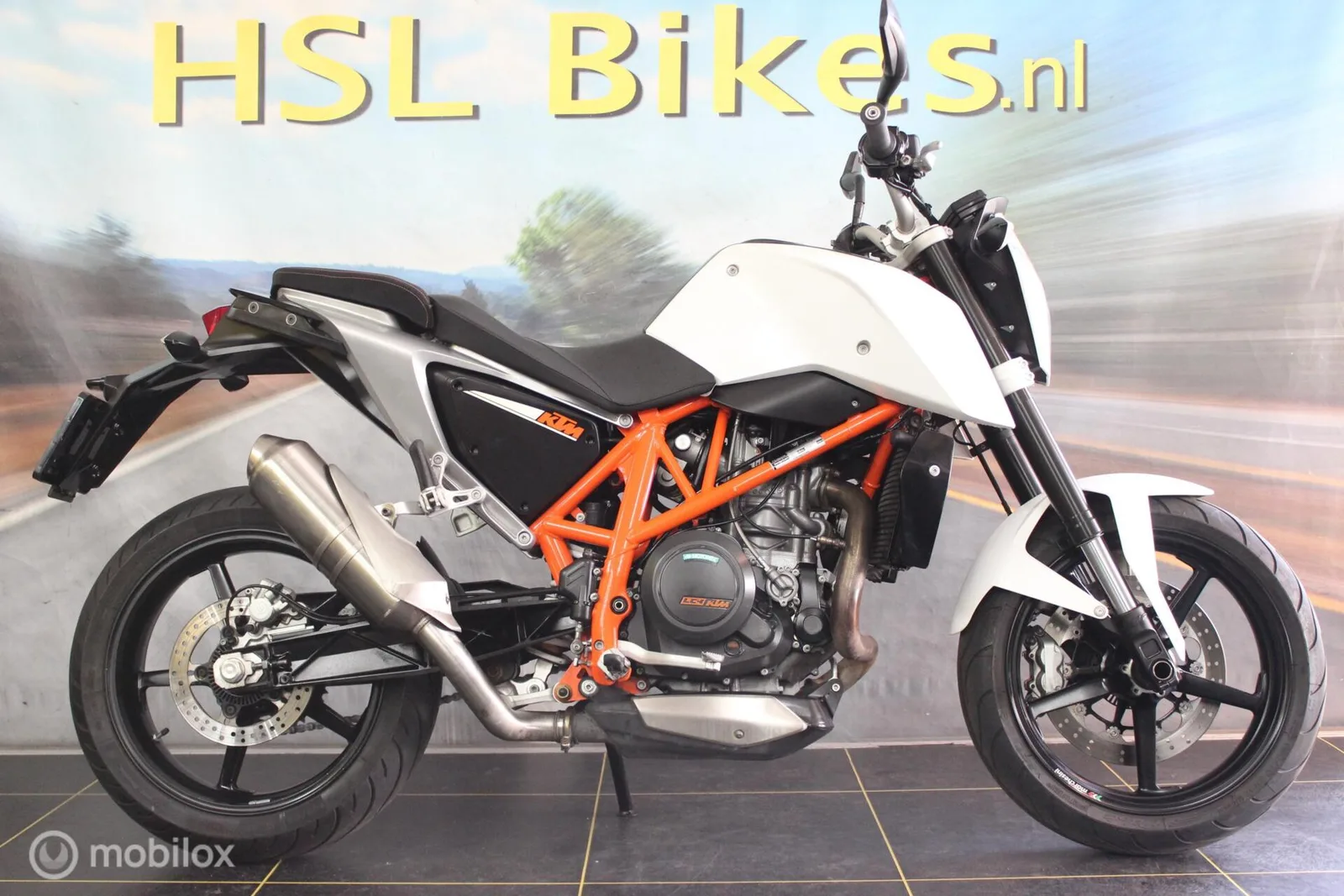 KTM 690 Duke (2012) — foto 1