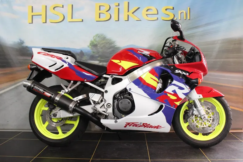 Honda CBR 900 RR Fireblade (1996)