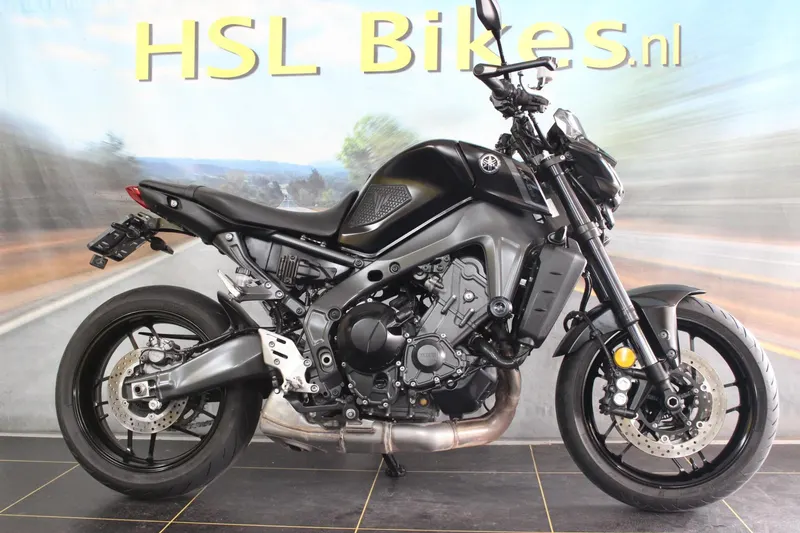 Yamaha MT-09 (2022)