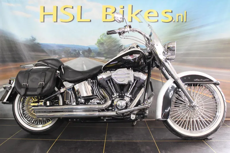 Harley-Davidson Deluxe 88 (2005)