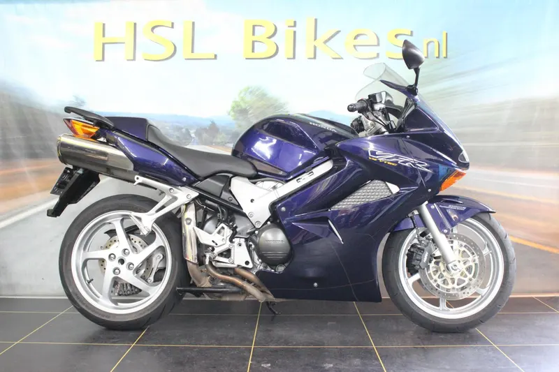 Honda VFR 800 FI (2002)