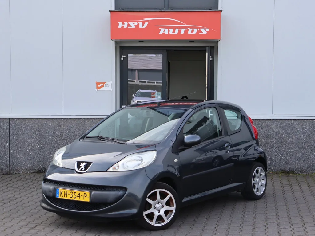 Peugeot 107 (2006) — foto 1